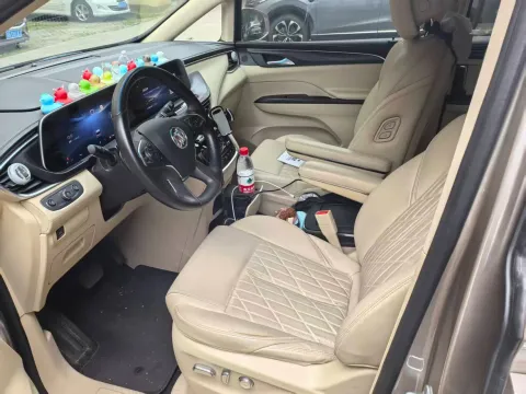 2023 Buick GL8 2.0T 237HP L4 9AT
