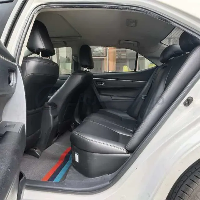 2020 Toyota Corolla Hybird E+ 1.8L 99HP L4 E-CVT PHEV 10.5KWH,autocango,china used car exporter,china ev exporter,chinese used car exporter,chinese used ev exporter