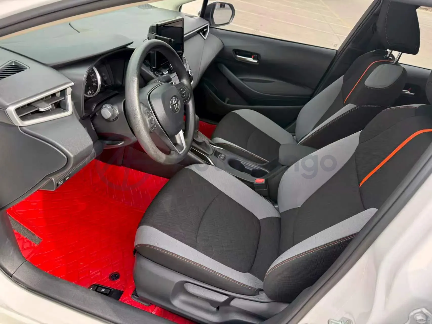 2021 Toyota Corolla 1.2T 116HP L4 CVT,autocango,china used car exporter,china ev exporter,chinese used car exporter,chinese used ev exporter