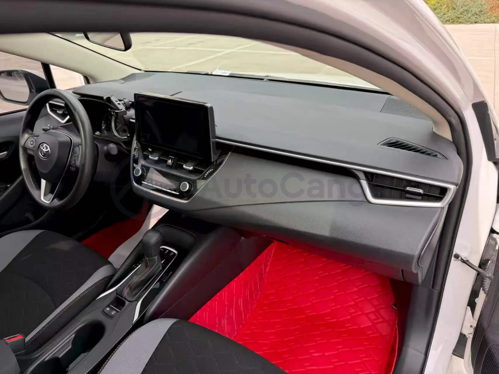 2021 Toyota Corolla 1.2T 116HP L4 CVT,autocango,china used car exporter,china ev exporter,chinese used car exporter,chinese used ev exporter