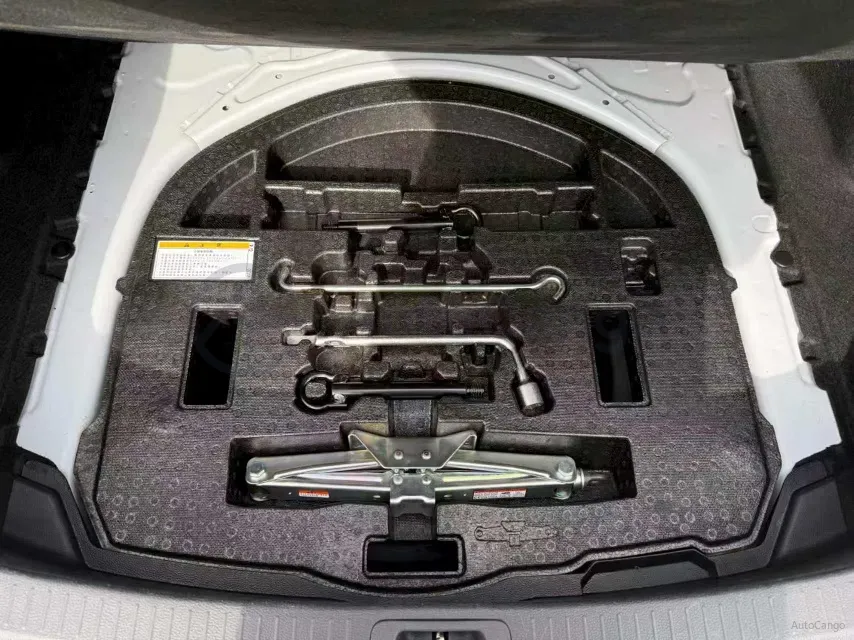 2021 Toyota Corolla 1.2T 116HP L4 CVT,autocango,china used car exporter,china ev exporter,chinese used car exporter,chinese used ev exporter