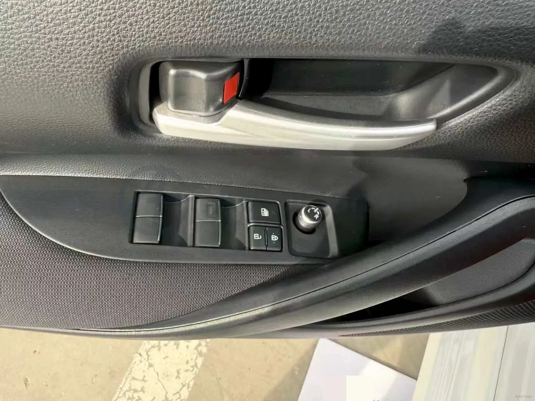 2021 Toyota Corolla 1.2T 116HP L4 CVT,autocango,china used car exporter,china ev exporter,chinese used car exporter,chinese used ev exporter