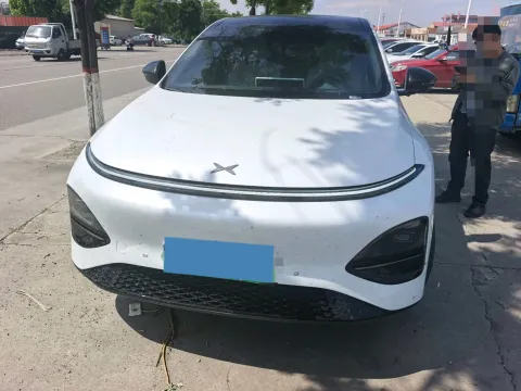2025 Xpeng G6 BEV 68.5KWH,autocango,china used car exporter,china ev exporter,chinese used car exporter,chinese used ev exporter