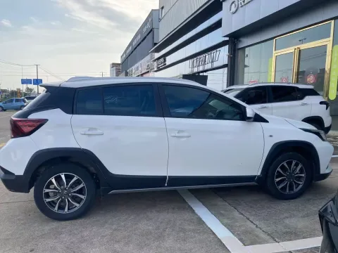 2022 Toyota Yaris L 1.5L 112HP L4 CVT