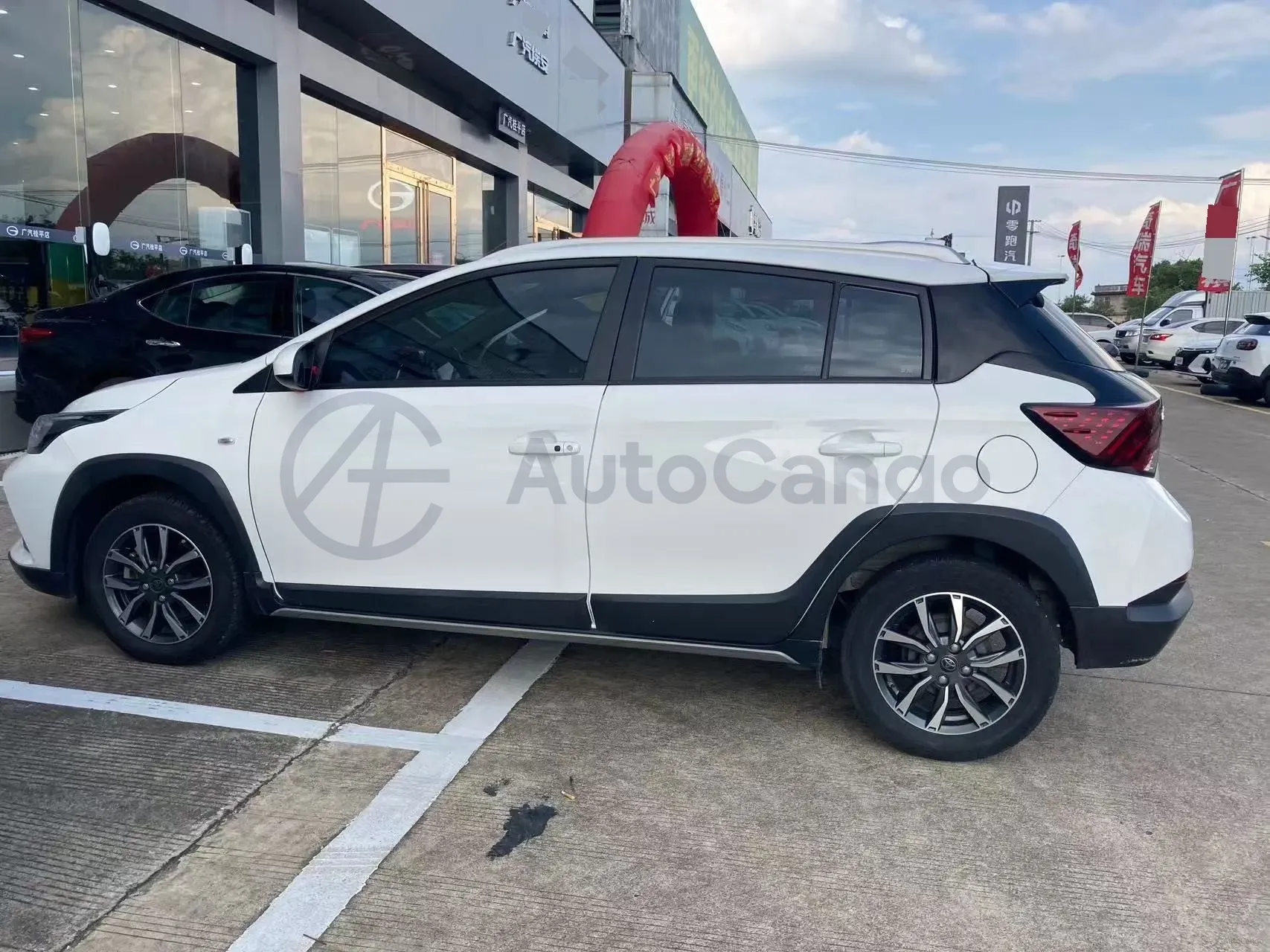 2022 Toyota Yaris L 1.5L 112HP L4 CVT,autocango,china used car exporter,china ev exporter,chinese used car exporter,chinese used ev exporter