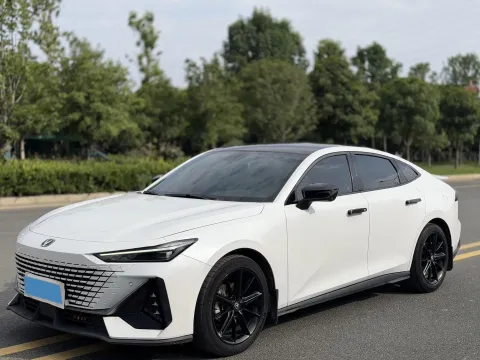 2022 CHANGAN UNI-V,autocango,china used car exporter,china ev exporter,chinese used car exporter,chinese used ev exporter