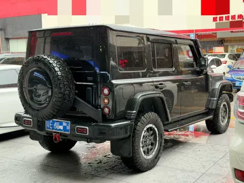 2025 212 212 T01 2.0T 252HP L4 8AT