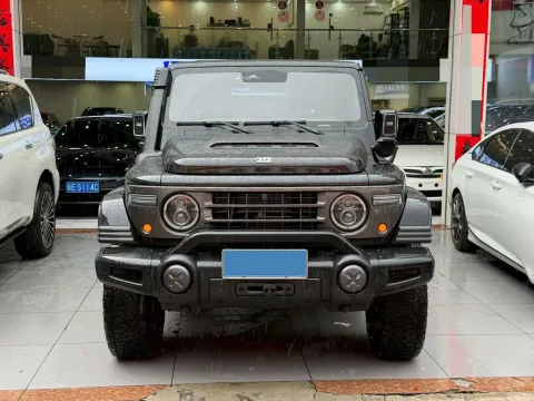 2025 212 212 T01 2.0T 252HP L4 8AT