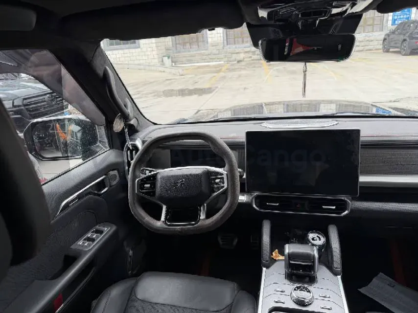 2024 Jetour Traveller 2.0T 254HP L4 7DCT,autocango,china used car exporter,china ev exporter,chinese used car exporter,chinese used ev exporter