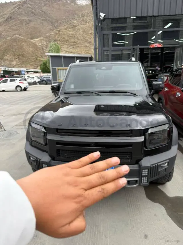 2024 Jetour Traveller 2.0T 254HP L4 7DCT,autocango,china used car exporter,china ev exporter,chinese used car exporter,chinese used ev exporter