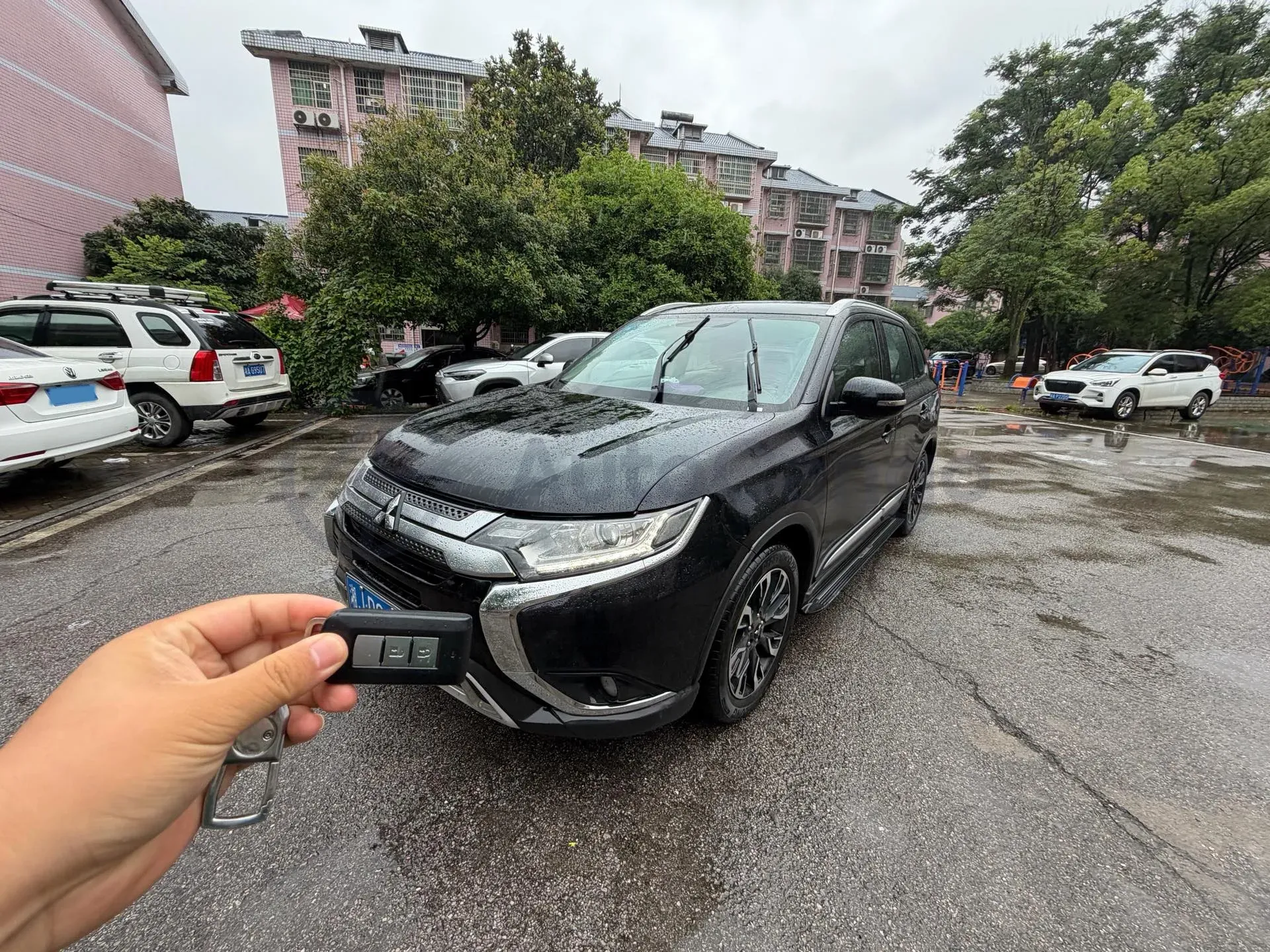 2019 Mitsubishi Outlander 2.0L 166HP L4 CVT,autocango,china used car exporter,china ev exporter,chinese used car exporter,chinese used ev exporter