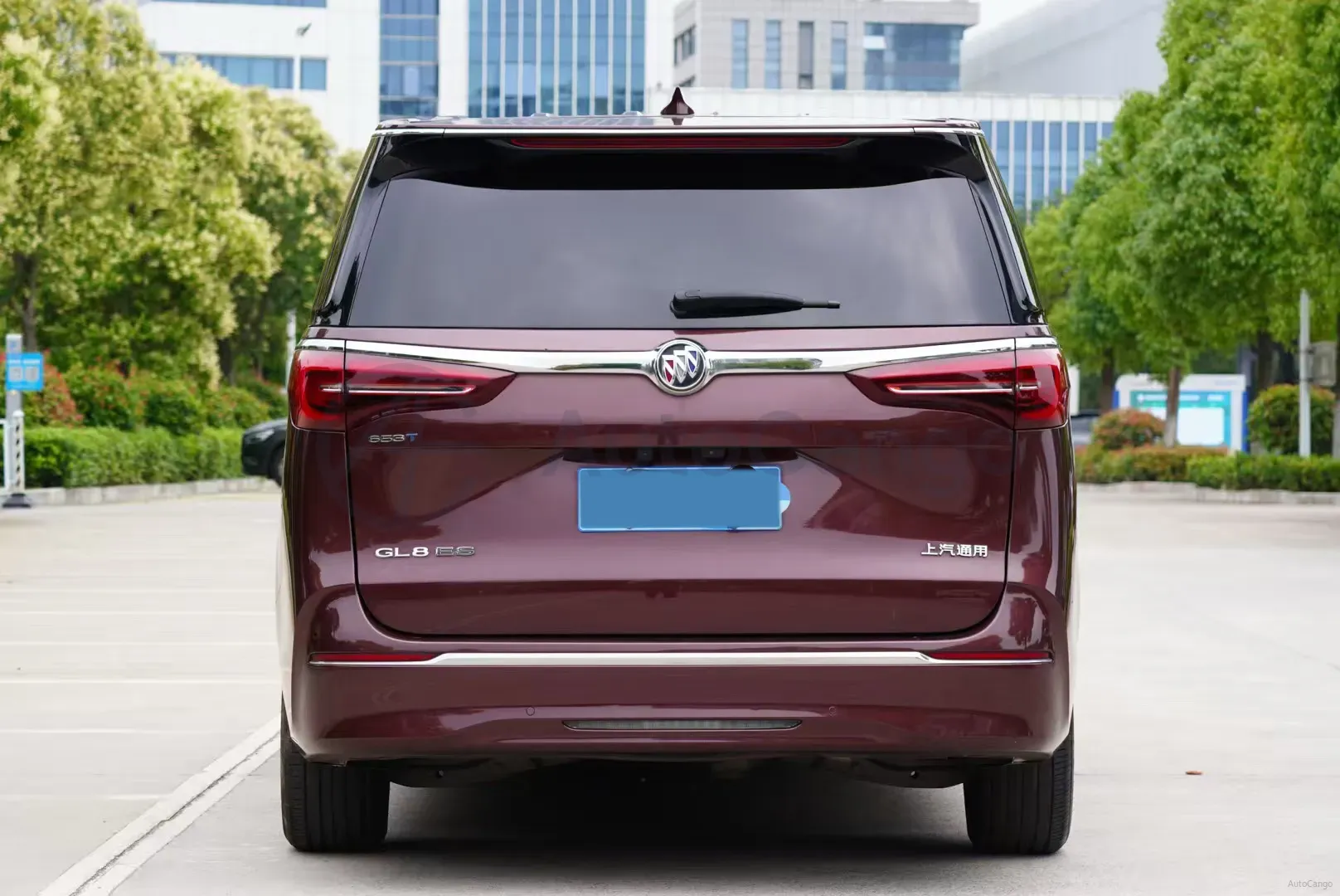 2022 Buick GL8 2.0T 237HP L4 9AT,autocango,china used car exporter,china ev exporter,chinese used car exporter,chinese used ev exporter