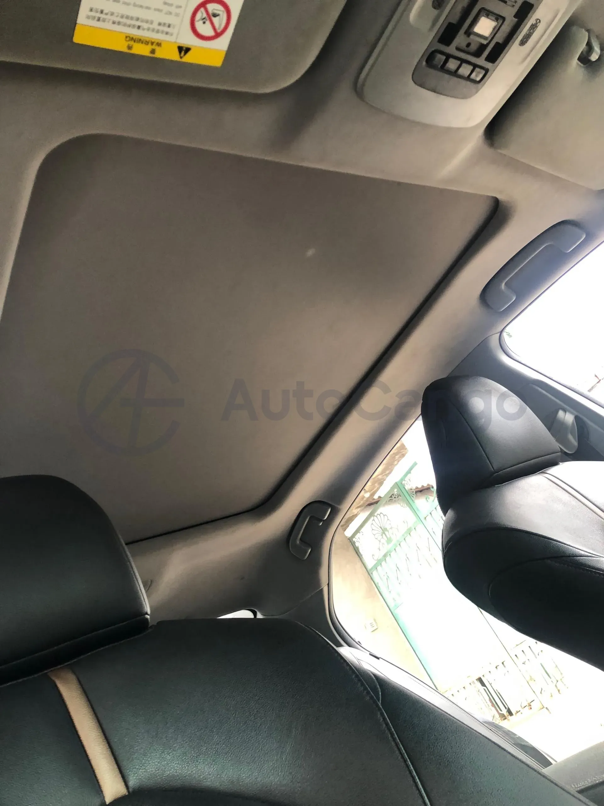 2021 Toyota Camry 2.5L 209HP L4 8AT,autocango,china used car exporter,china ev exporter,chinese used car exporter,chinese used ev exporter