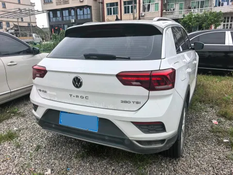 2022 Volkswagen T-Roc 1.4T 150HP L4 7DCT,autocango,china used car exporter,china ev exporter,chinese used car exporter,chinese used ev exporter