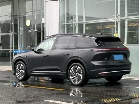 2023 NIO ET5T BEV 75KWH