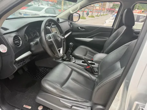 2020 Dongfeng RuiQi 6 2.3T 163HP L4 6MT