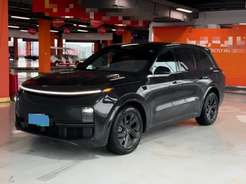 2023 LI L8,autocango,china used car exporter,china ev exporter,chinese used car exporter,chinese used ev exporter