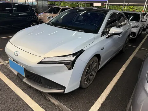 2022 CHANGAN OSHAN Z6,autocango,china used car exporter,china ev exporter,chinese used car exporter,chinese used ev exporter