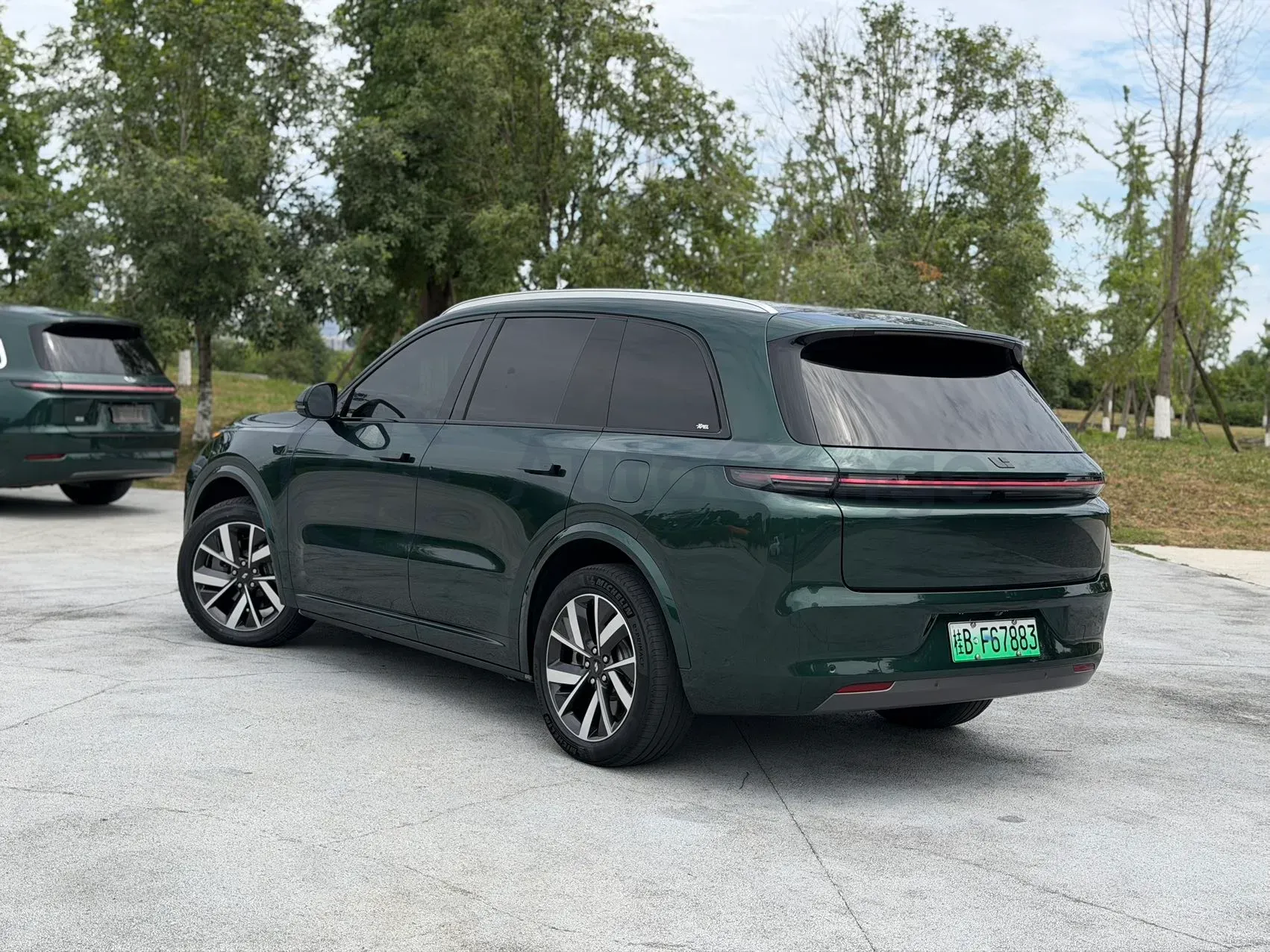 2023 Li L8 Range Extended 154HP REEV 40.9KWH,autocango,china used car exporter,china ev exporter,chinese used car exporter,chinese used ev exporter