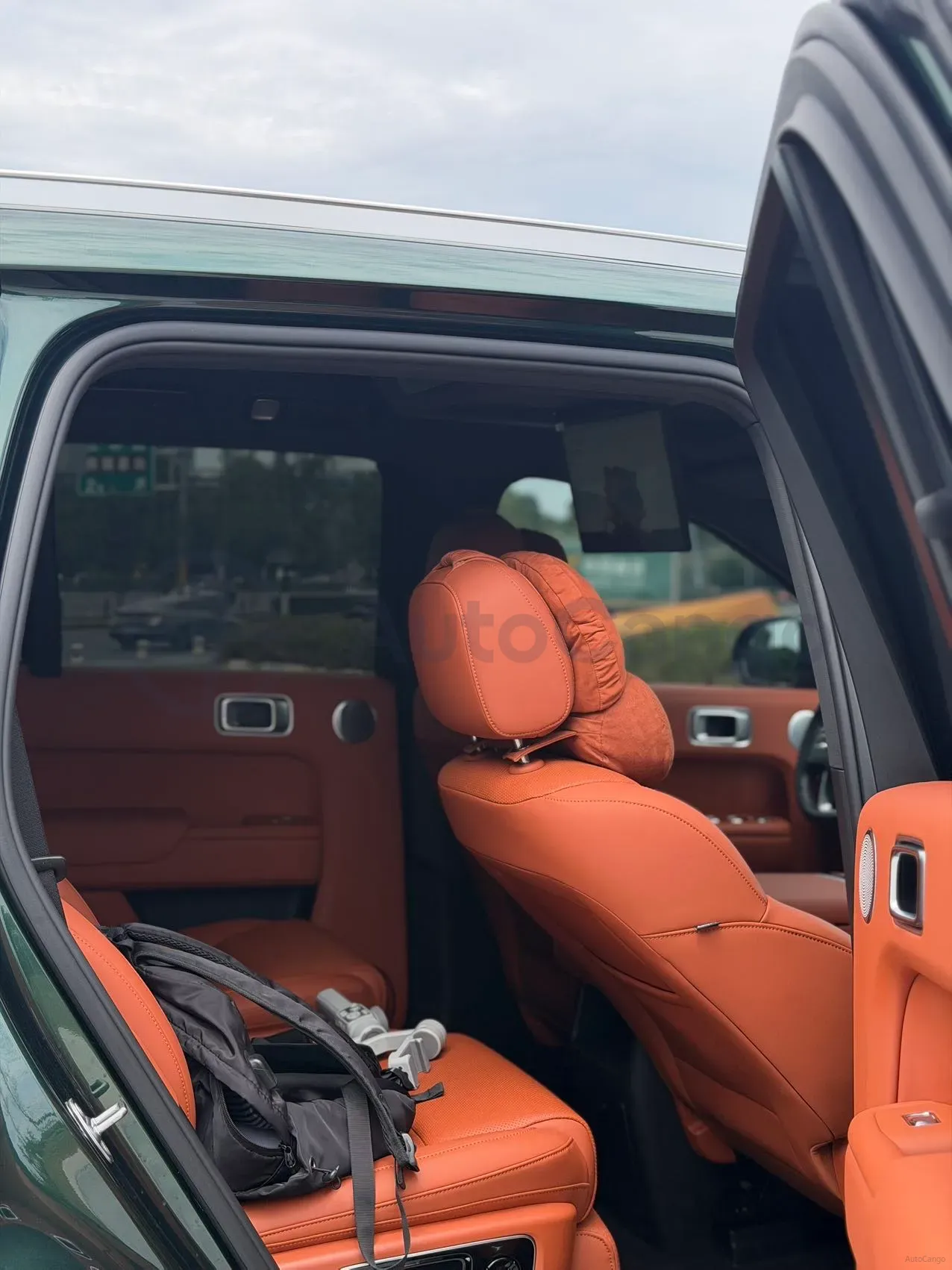 2023 Li L8 Range Extended 154HP REEV 40.9KWH,autocango,china used car exporter,china ev exporter,chinese used car exporter,chinese used ev exporter