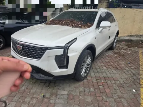 2024 CADILLAC XT4,autocango,china used car exporter,china ev exporter,chinese used car exporter,chinese used ev exporter