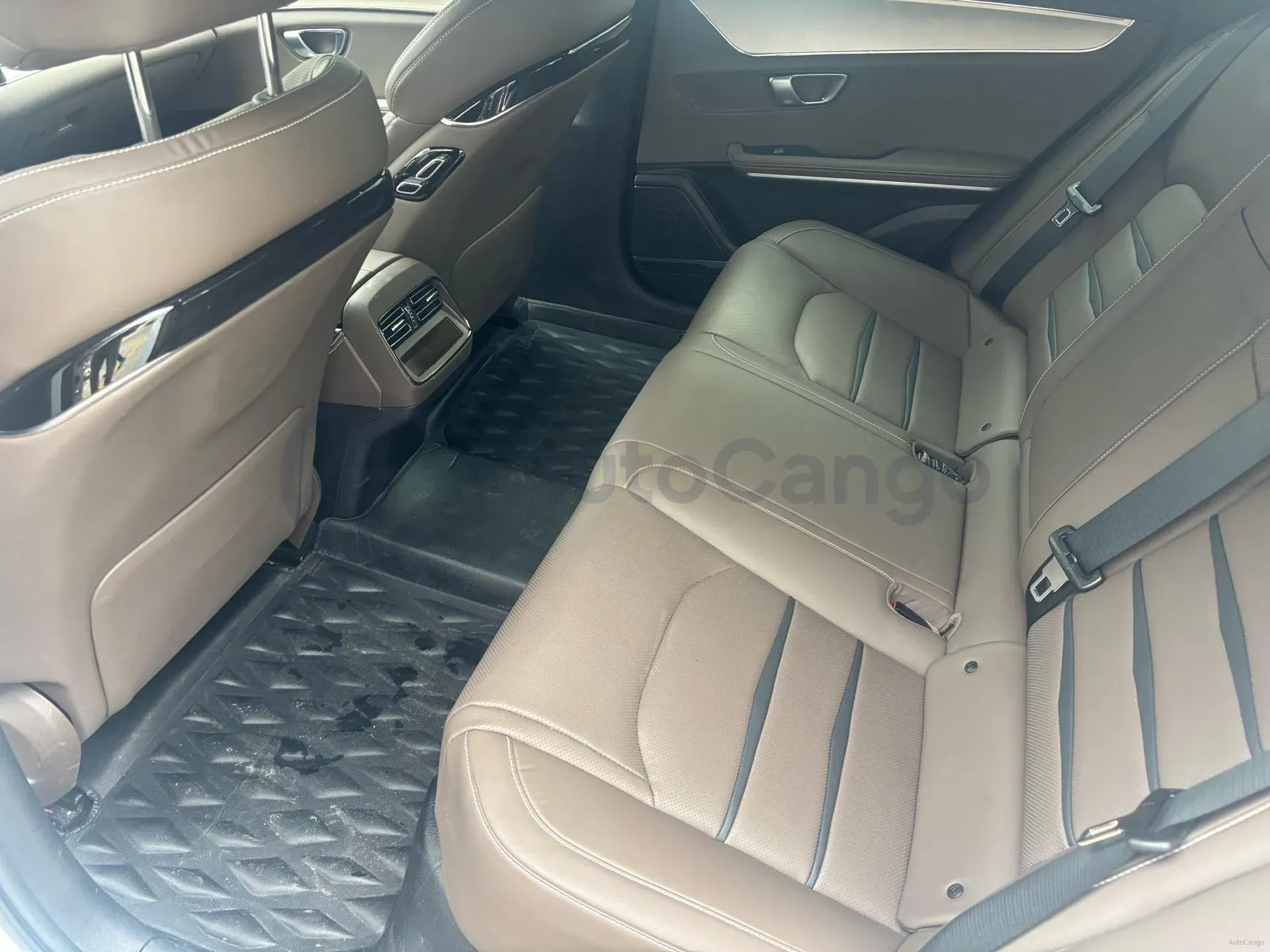 2020 Honda Breeze 2.0L 146HP L4 E-CVT Hybrid,autocango,china used car exporter,china ev exporter,chinese used car exporter,chinese used ev exporter