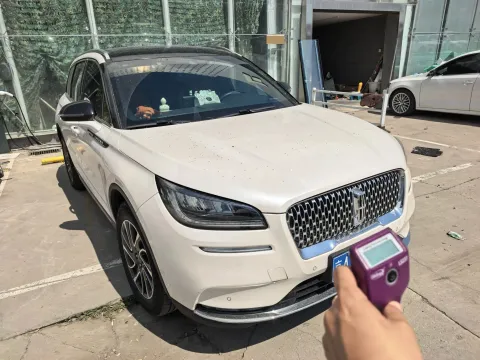 2021 Lincoln Corsair 2.0T 245HP L4 8AT,autocango,china used car exporter,china ev exporter,chinese used car exporter,chinese used ev exporter