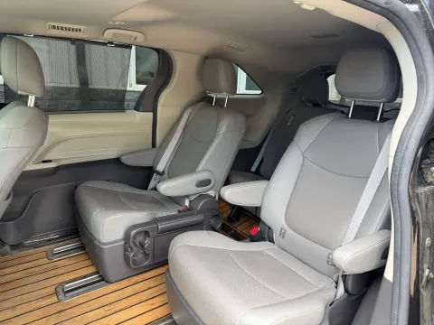 2021 Toyota Sienna 2.5L 192HP L4 E-CVT Hybrid