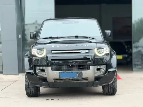 2023 Land Rover Defender 3.0T 400HP L6 8AT,autocango,china used car exporter,china ev exporter,chinese used car exporter,chinese used ev exporter