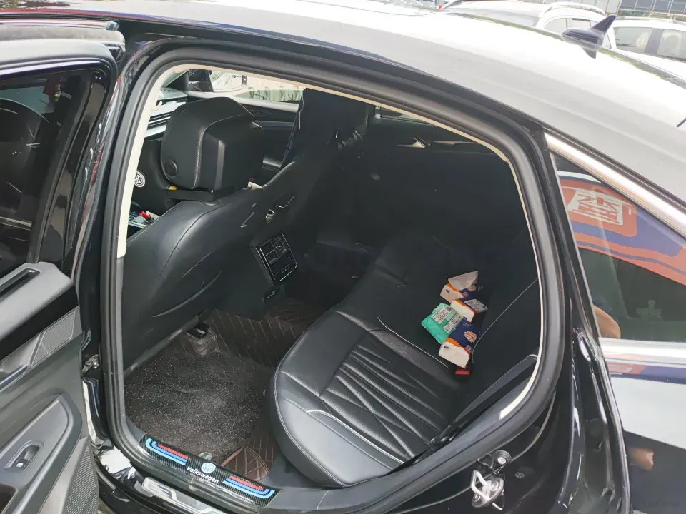2022 Xpeng P7 BEV 60.2KWH,autocango,china used car exporter,china ev exporter,chinese used car exporter,chinese used ev exporter