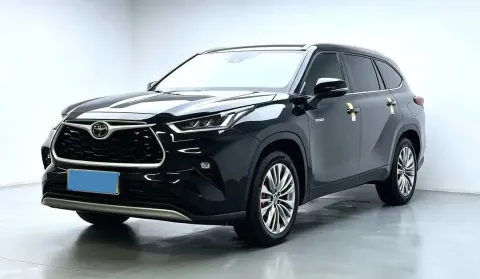2022 TOYOTA HIGHLANDER,autocango,china used car exporter,china ev exporter,chinese used car exporter,chinese used ev exporter