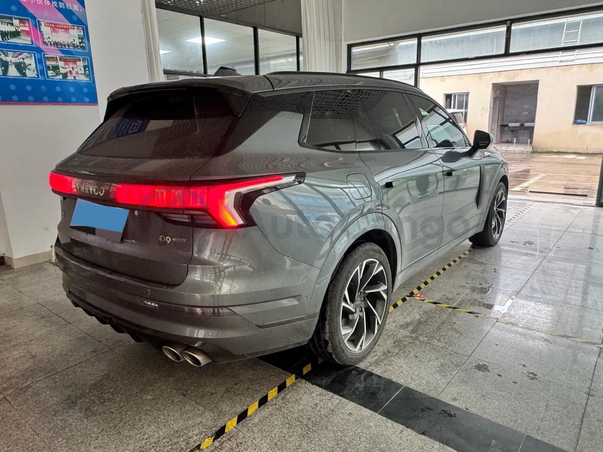 2021 Buick GL8 2.0T 237HP L4 9AT,autocango,china used car exporter,china ev exporter,chinese used car exporter,chinese used ev exporter