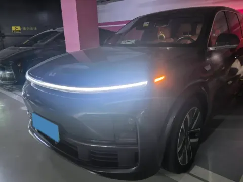 2023 LI L9,autocango,china used car exporter,china ev exporter,chinese used car exporter,chinese used ev exporter