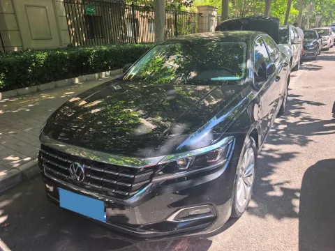 2020 VOLKSWAGEN PASSAT,autocango,china used car exporter,china ev exporter,chinese used car exporter,chinese used ev exporter