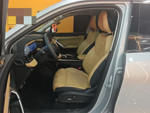 2023 Geely StarRay 1.5T 181HP L4 7DCT