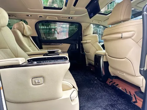 2021 Toyota Vellfire 2.5L 117HP L4 E-CVT Hybrid