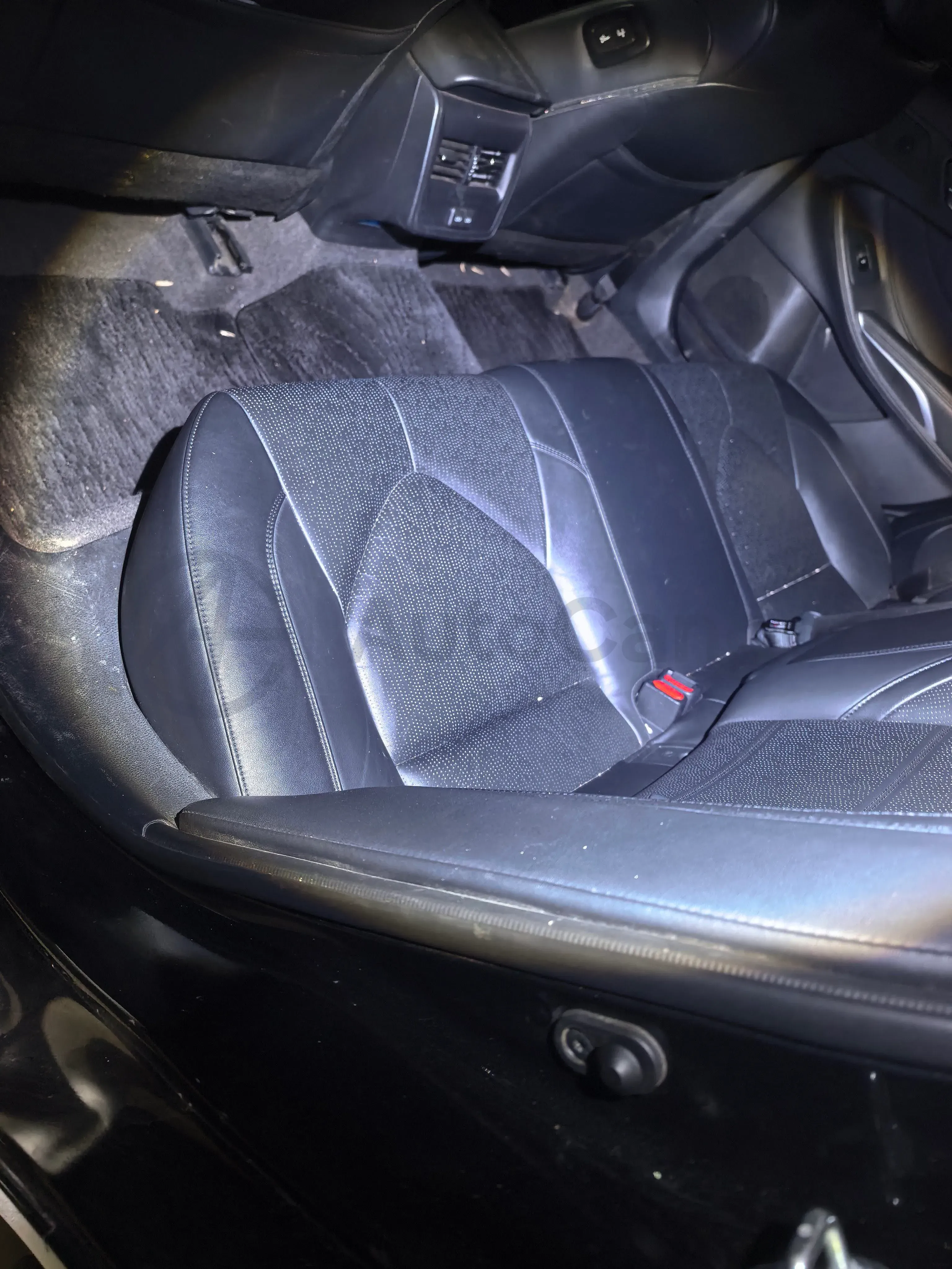 2022 Toyota Avalon 2.0L 178HP L4 CVT,autocango,china used car exporter,china ev exporter,chinese used car exporter,chinese used ev exporter