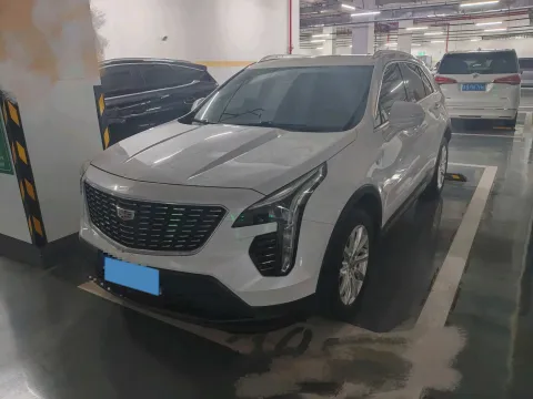 2022 CADILLAC XT4,autocango,china used car exporter,china ev exporter,chinese used car exporter,chinese used ev exporter