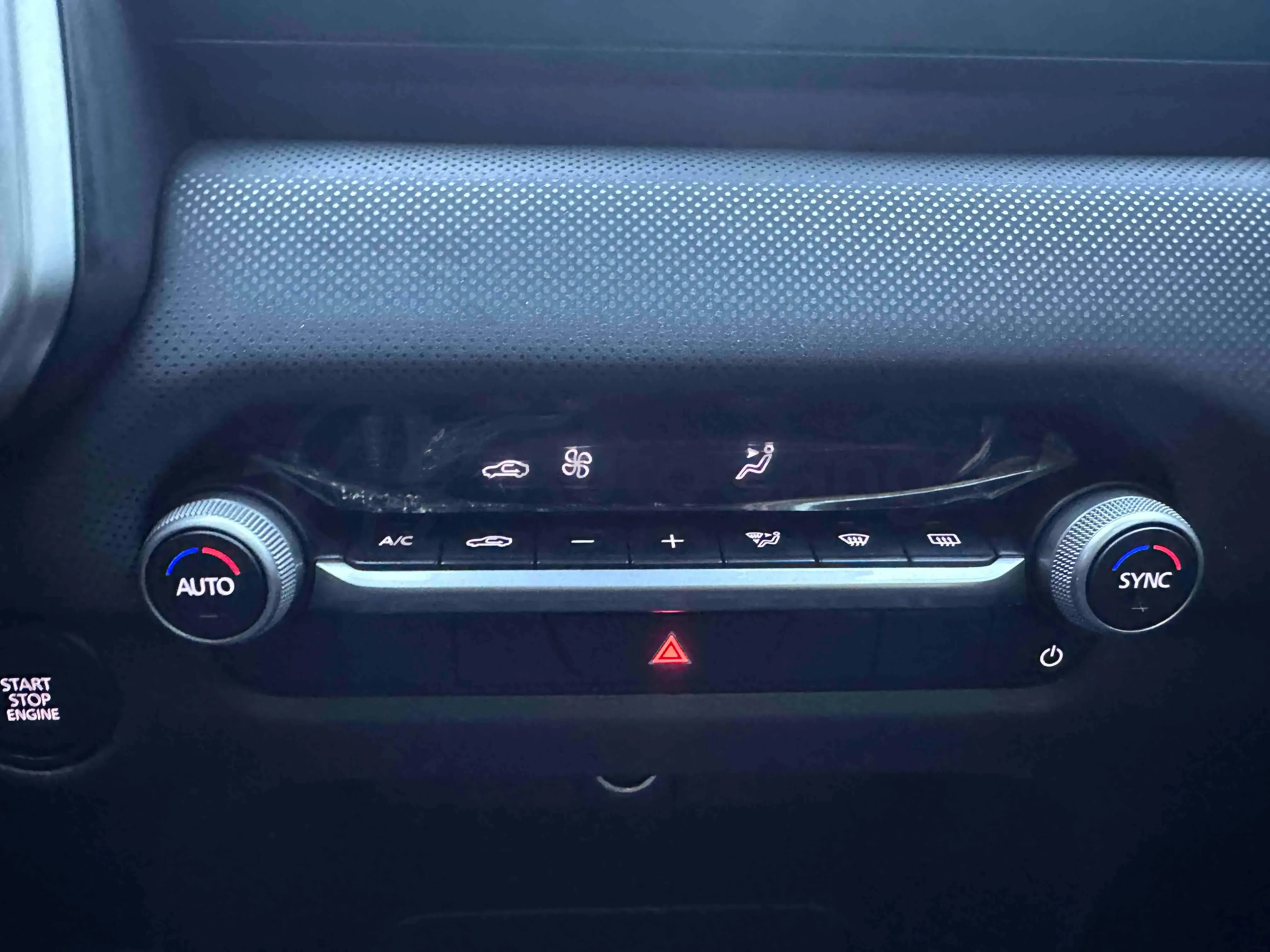 2023 Mazda CX-50 2.0L 155HP L4 6AT,autocango,china used car exporter,china ev exporter,chinese used car exporter,chinese used ev exporter