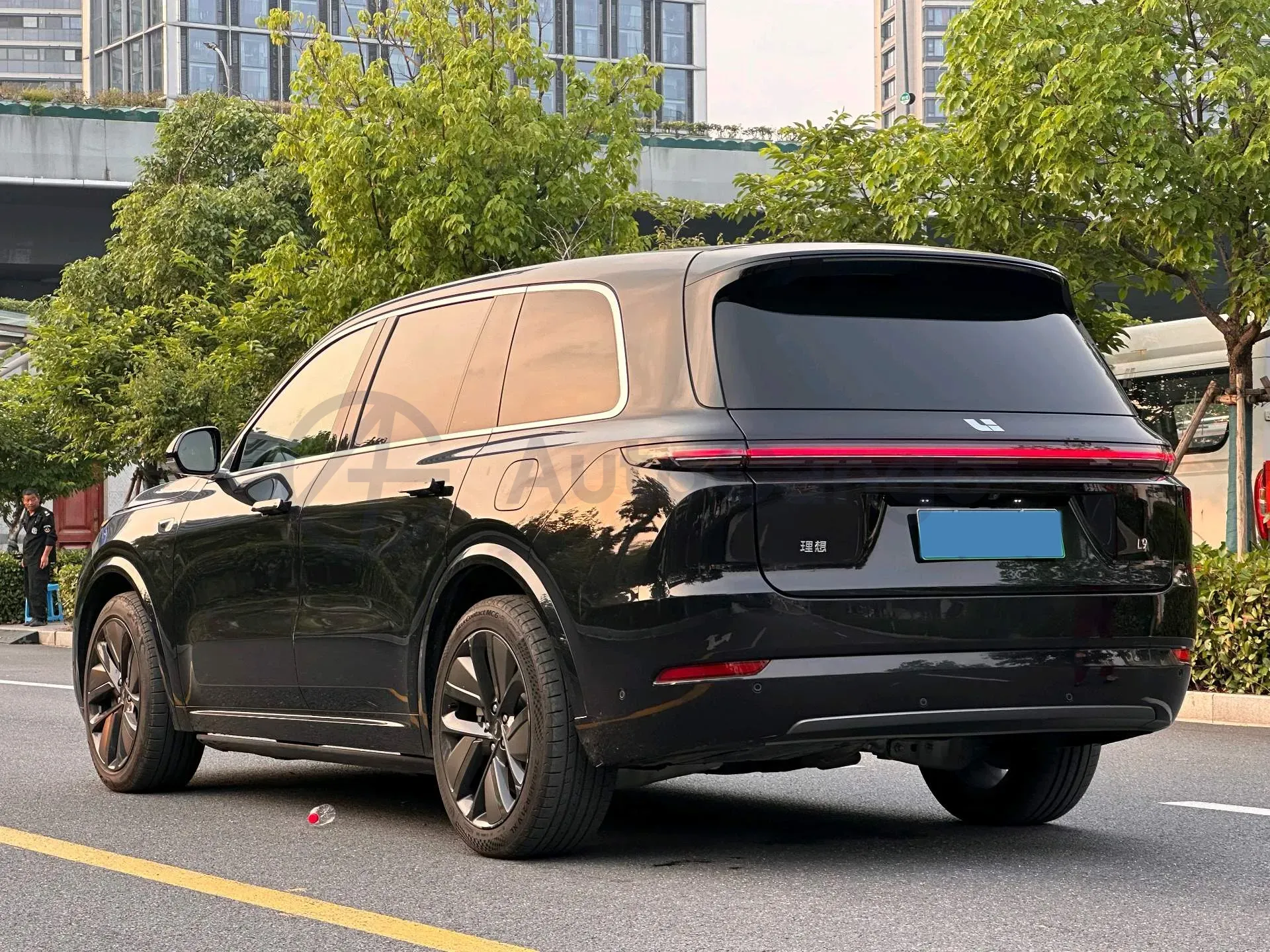 2022 Li L9 Range Extended 154HP REEV 42.6KWH,autocango,china used car exporter,china ev exporter,chinese used car exporter,chinese used ev exporter