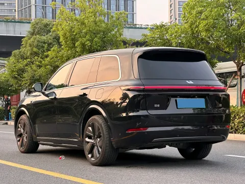 2022 Li L9 Range Extended 154HP REEV 42.6KWH