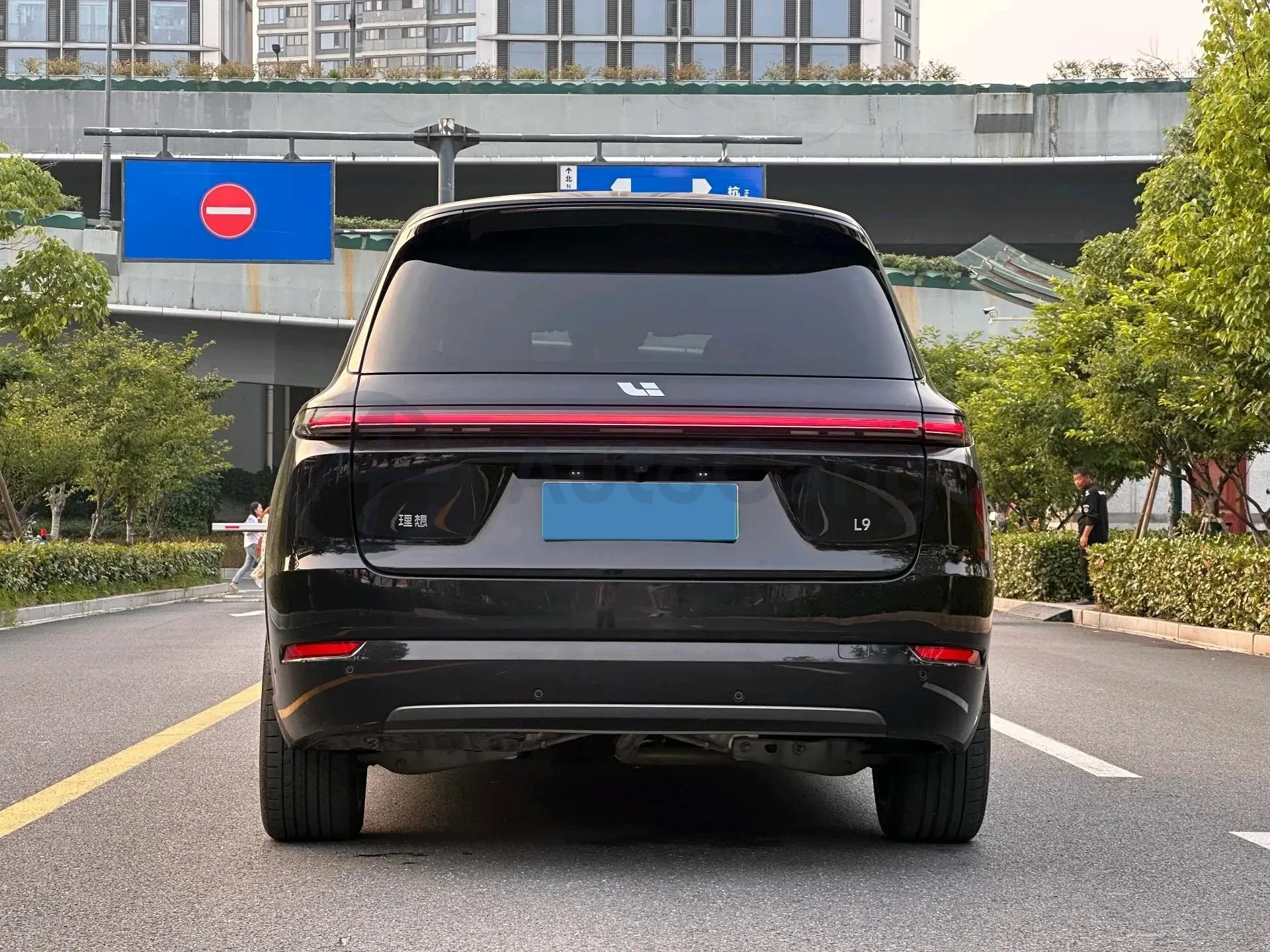 2022 Li L9 Range Extended 154HP REEV 42.6KWH,autocango,china used car exporter,china ev exporter,chinese used car exporter,chinese used ev exporter