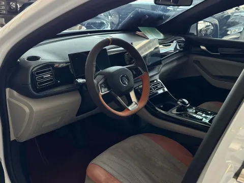 2023 BYD Qin Plus 1.5L 110HP L4 E-CVT PHEV 8.32KWH