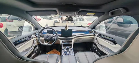2021 BYD e2 BEV 43.2KWH