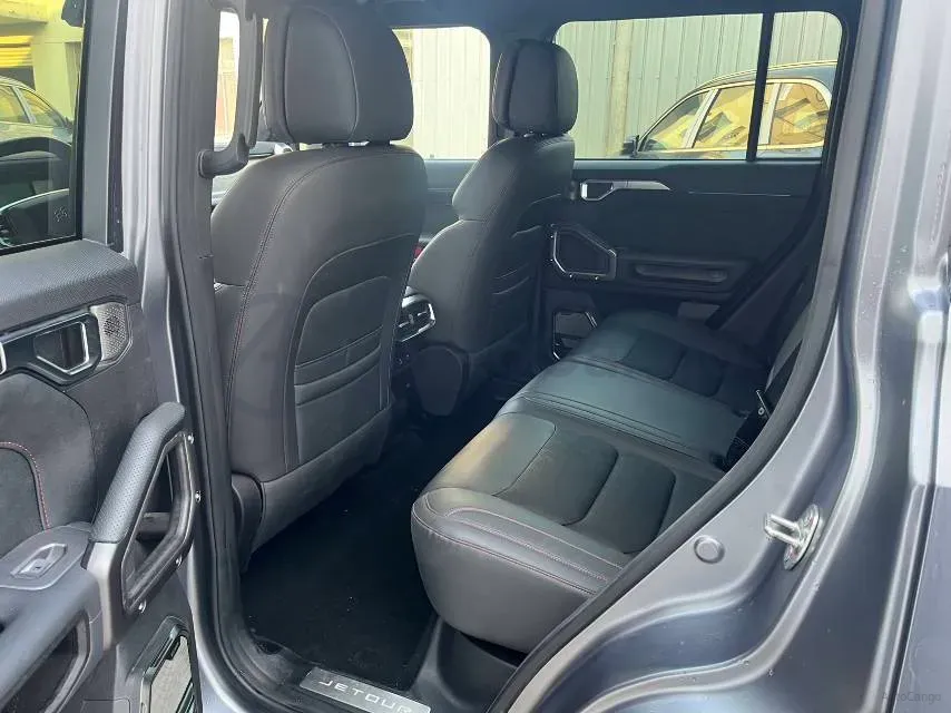 2024 Jetour ShanHai TravellerC-DM 1.5T 156HP L4 3DHT PHEV 43.24KWH,autocango,china used car exporter,china ev exporter,chinese used car exporter,chinese used ev exporter