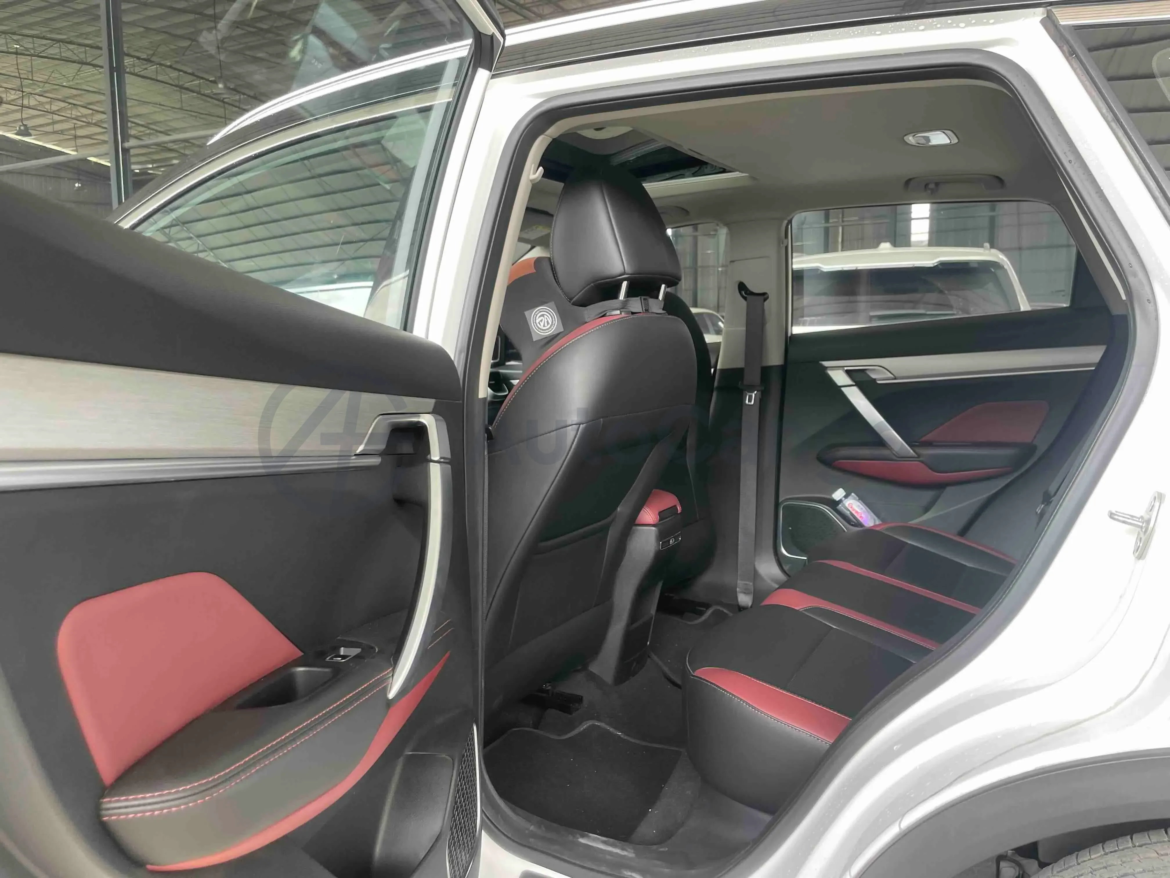2021 Geely Coolray 1.4T 141HP L4 6DCT,autocango,china used car exporter,china ev exporter,chinese used car exporter,chinese used ev exporter