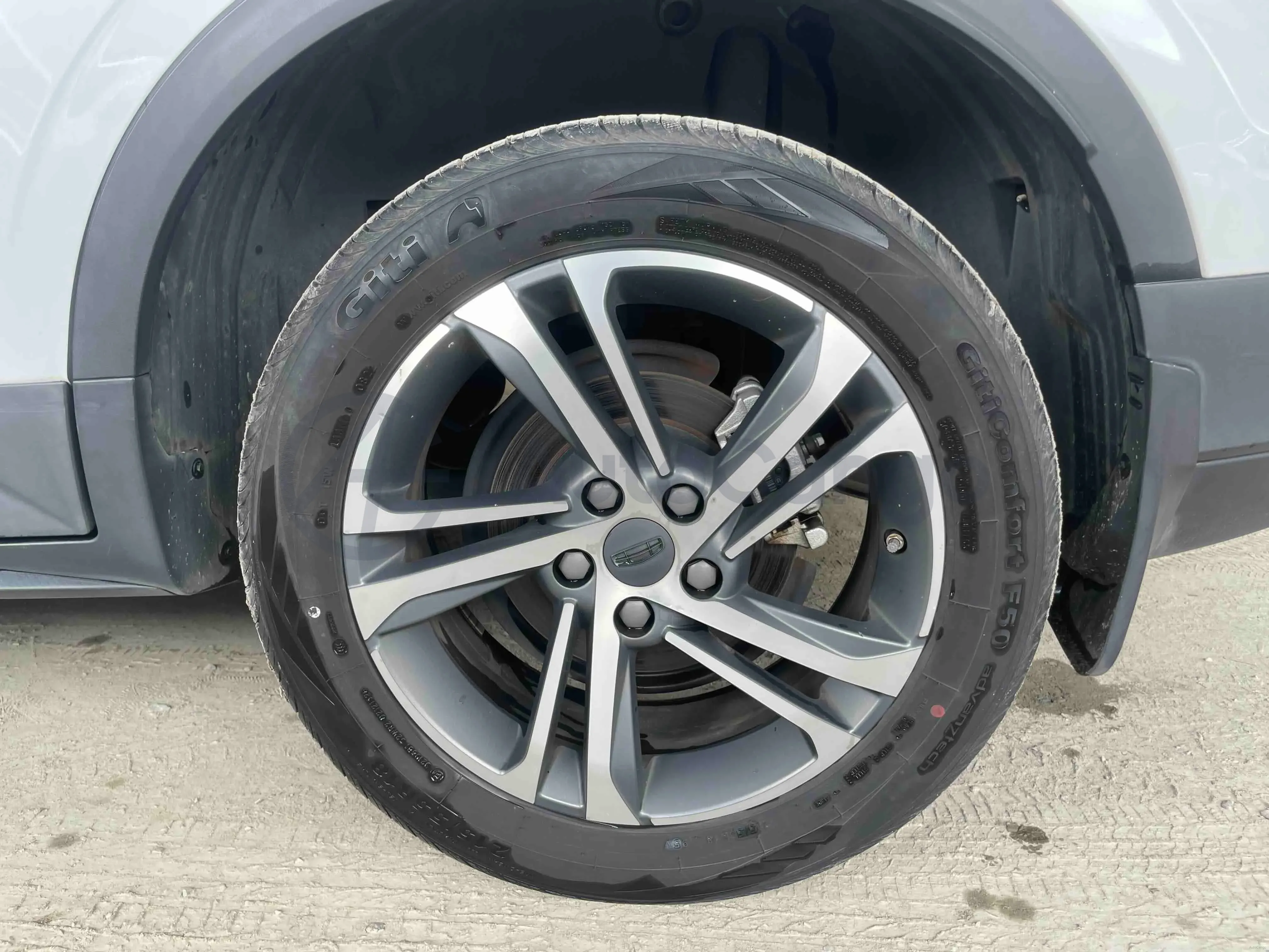 2021 Geely Coolray 1.4T 141HP L4 6DCT,autocango,china used car exporter,china ev exporter,chinese used car exporter,chinese used ev exporter