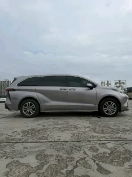 2024 Toyota Sienna 2.5L 189HP L4 E-CVT Hybrid,autocango,china used car exporter,china ev exporter,chinese used car exporter,chinese used ev exporter