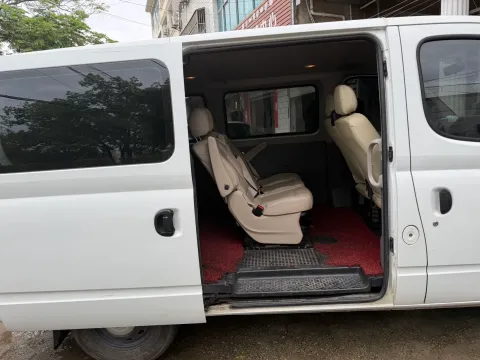 2023 DongFeng DFAC YuFeng 2.0T 136HP L4 6MT,autocango,china used car exporter,china ev exporter,chinese used car exporter,chinese used ev exporter