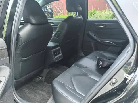 2019 Toyota Avalon 2.0L 178HP L4 CVT